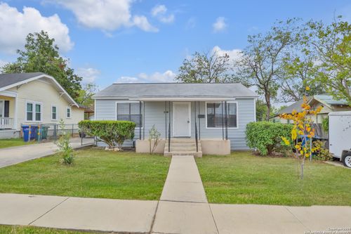 1216 W Craig Pl, San Antonio, TX, 78201-5745 | Card Image