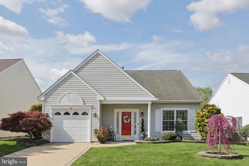 48 Sunset Ln, Columbus, NJ, 08022-1110 | Card Image
