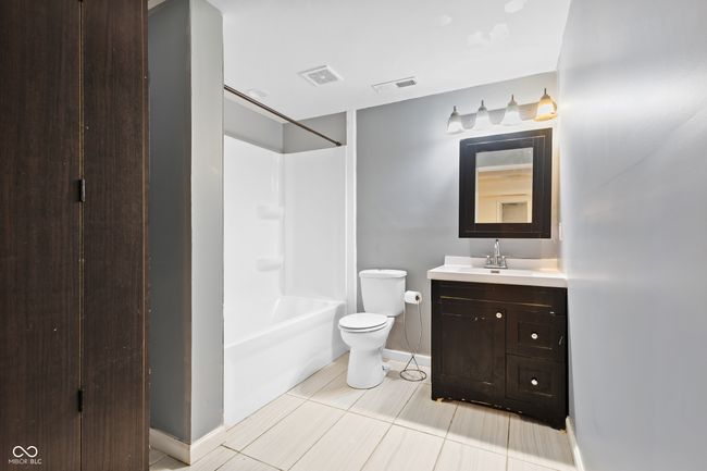 Basement Full Bath | Image 44
