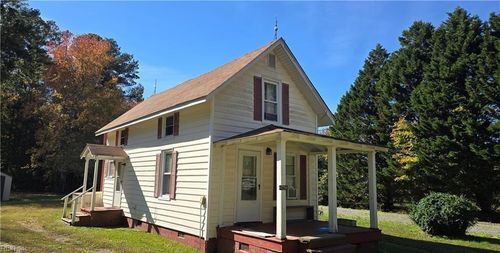 4356 Buckley Hall Rd, Cobbs Creek, VA, 23035-2023 | Card Image