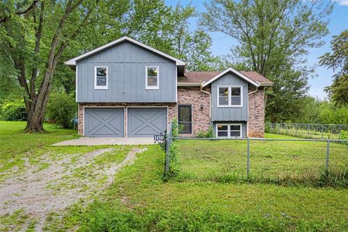 14948 Lakeside Dr, Excelsior Springs, MO, 64024-6279 | Card Image