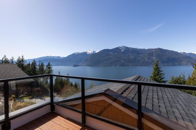 40 Salal Court, House other with 5 bedrooms, 5 bathrooms and 6 parking in Furry Creek BC | Image 21