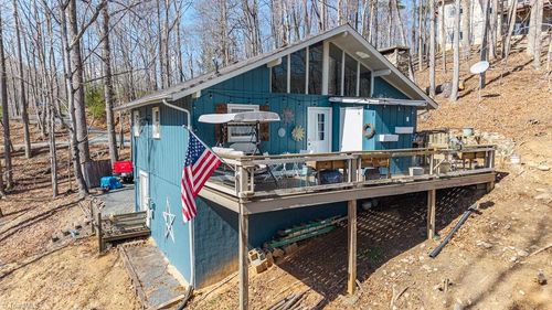 114 Sweetleaf, Deep Gap, NC, 28618-9705 | Card Image
