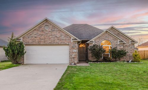 3113 Longmeadow Dr, Bryant, AR, 72022-4085 | Card Image