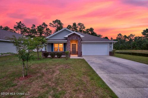 10180 Orchid Magnolia Dr, Gulfport, MS, 39503-9526 | Card Image