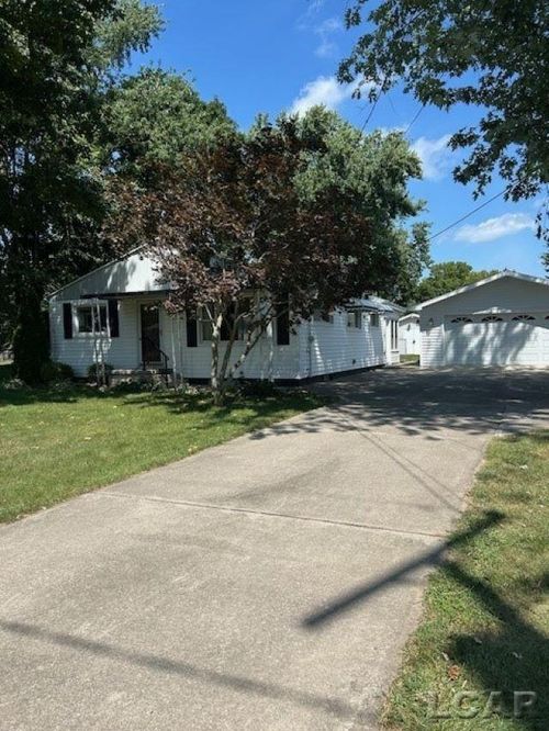 3846 Kaiser Rd, Tecumseh, MI, 49286-9688 | Card Image