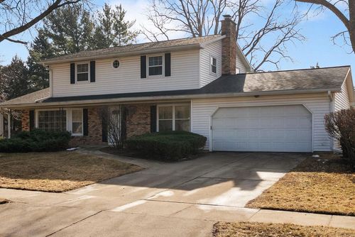 7005 Farmington Way, MADISON, WI, 53717 | Card Image