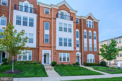 42677 Wardlaw Ter, ASHBURN, VA, 20147-3580 | Card Image