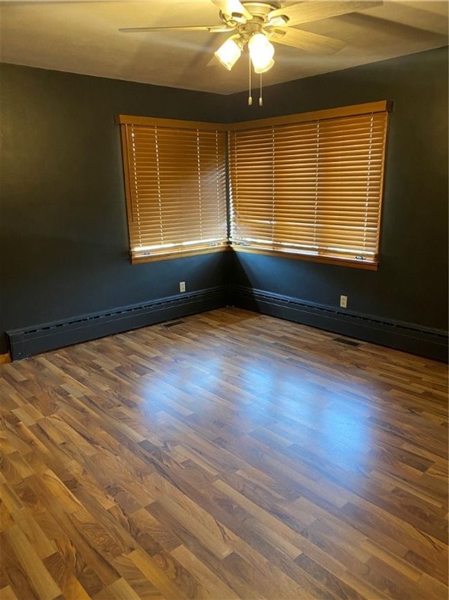 Master Bedroom | Image 16