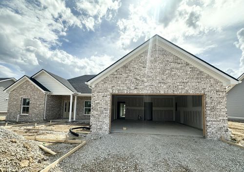 609 Comanche Drive, Richmond, KY, 40475 | Card Image