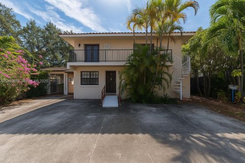 2740 Sw 23rd St, Miami, FL, 33145-3308 | Card Image