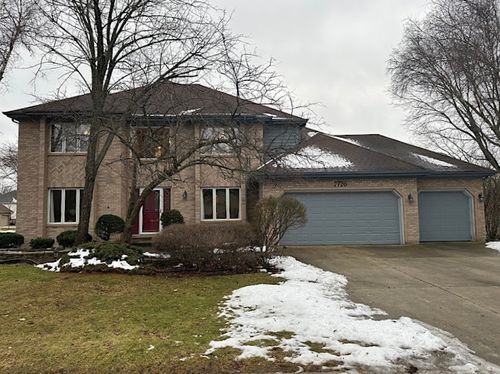 2726 Seiler Dr, Naperville, IL, 60565-4418 | Card Image