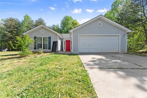 654 Marigold Way, Mount Airy, GA, 30563-4167 | Card Image