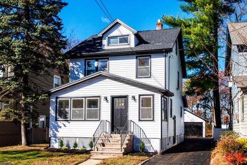 79 Essex Ave, Maplewood, NJ, 07040-1534 | Card Image