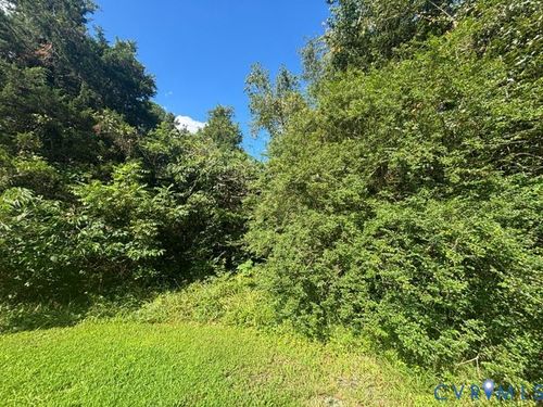 25913 Tidewater Trl, Dunnsville, VA, 22454-2070 | Card Image