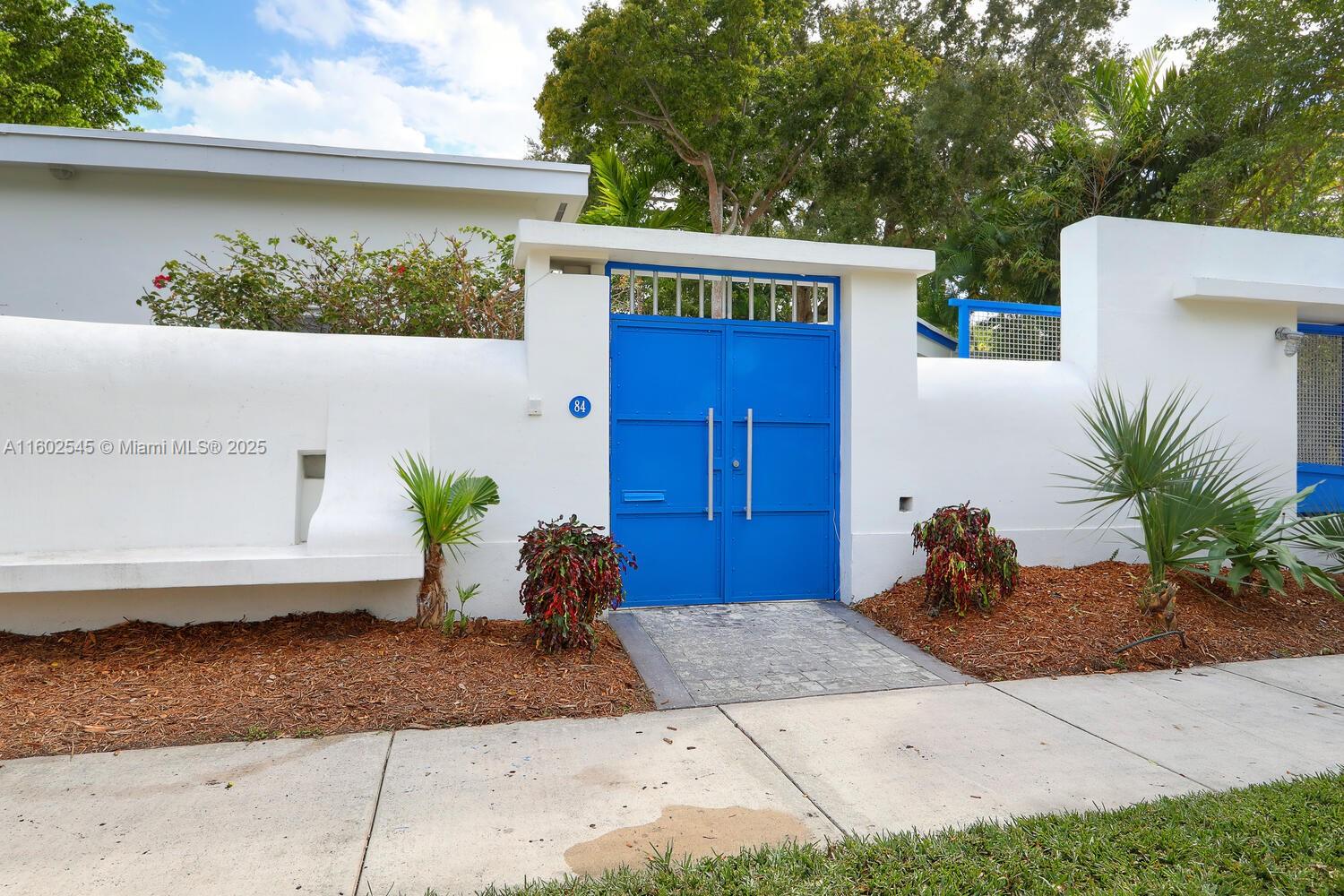 Shore Dr, Miami, FL 33133