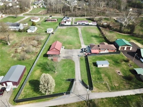 19 River Dr, Elkview, WV, 25071-9221 | Card Image