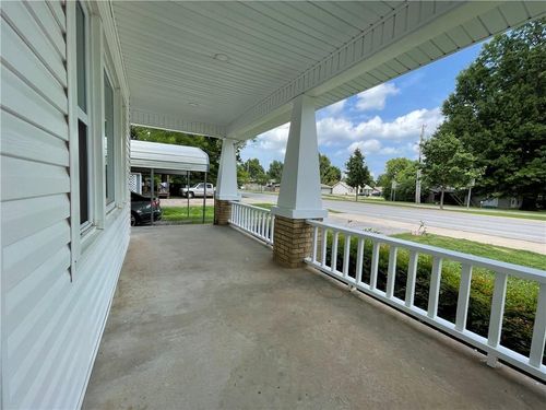 1791 N Garland Ave, Fayetteville, AR, 72703-2184 | Card Image