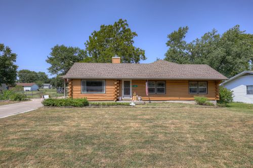 1729 Glenwood Pl, Carthage, MO, 64836-2462 | Card Image