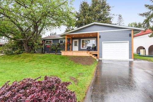 2236 April Pl, Comox, BC, V9M1L1 | Card Image
