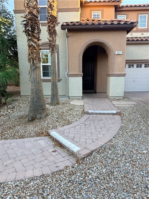 na-57 Wood Cliff Ave, Las Vegas, NV, 89183-5699 | Card Image