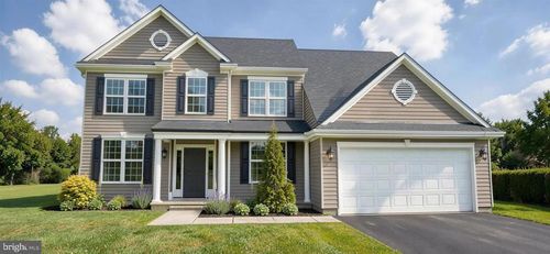 208 Farleigh Dr, SMYRNA, DE, 19977-4422 | Card Image