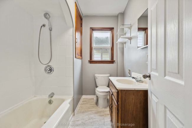 226 Mcnaughton Ave, House other with 6 bedrooms, 2 bathrooms and 3 parking in Oshawa ON | Image 22