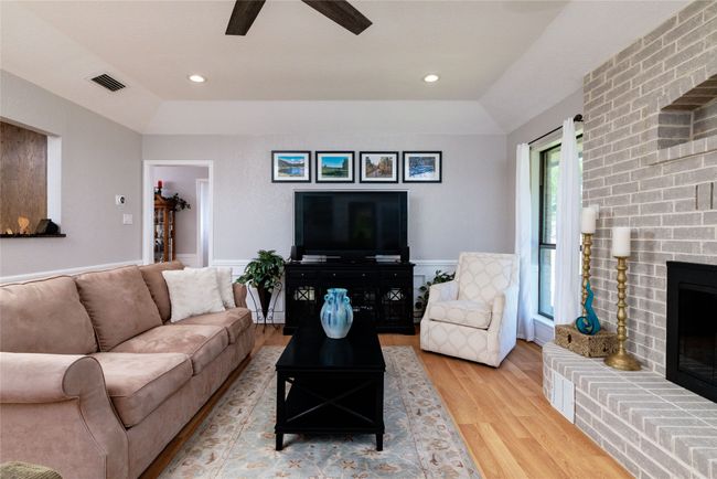 129 Highland Dr, House other with 4 bedrooms, 2 bathrooms and null parking in Aledo TX | Image 11
