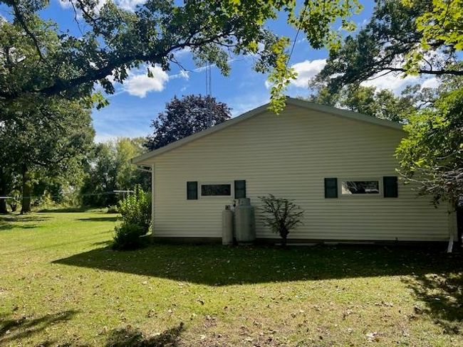 N4175 State Road 49, Home with 4 bedrooms, 3 bathrooms and null parking in Brandon WI | Image 7