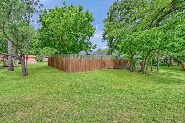 2805 Windsor Dr, House other with 3 bedrooms, 2 bathrooms and null parking in Sherman TX | Image 32