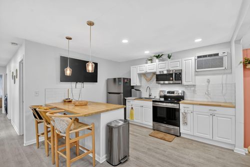 306 N J St, Lake Worth Beach, FL, 33460-3358 | Card Image