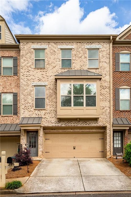 275 Blue Pointe Ct, Suwanee, GA, 30024-2975 | Card Image