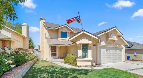 22711 Boxwood Ln, Santa Clarita, CA, 91390-4153 | Card Image