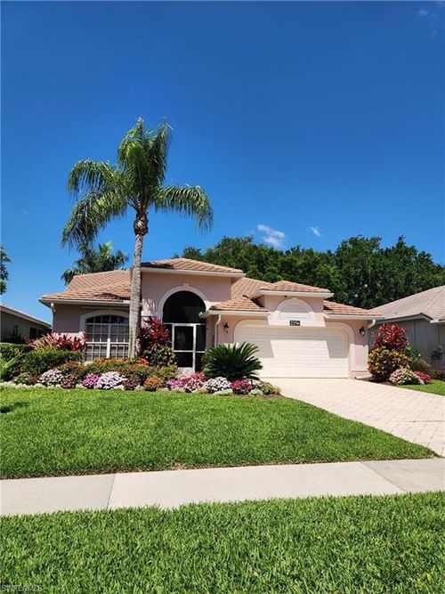2256 Heritage Greens Dr, NAPLES, FL, 34119-3310 | Card Image