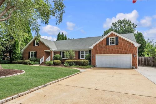 1869 Eden Way, Virginia Beach, VA, 23454-3058 | Card Image
