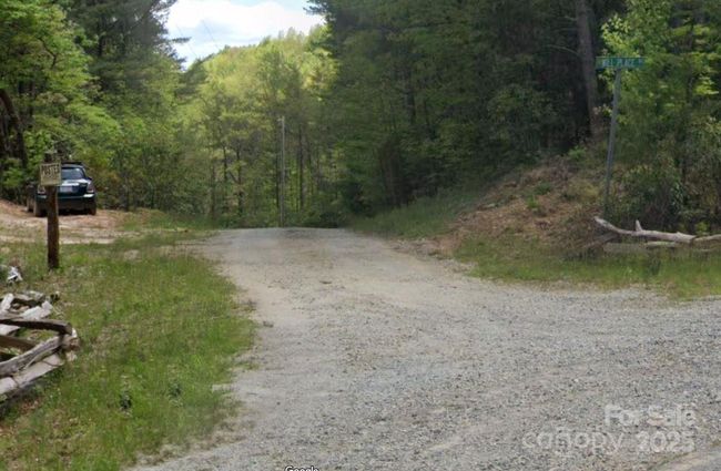 Intersection Will Place Rd atTanasee Gap | Image 4
