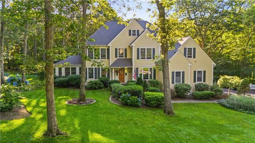 87 Henry Case Way, South Kingstown, RI, 02879-2496 | Card Image