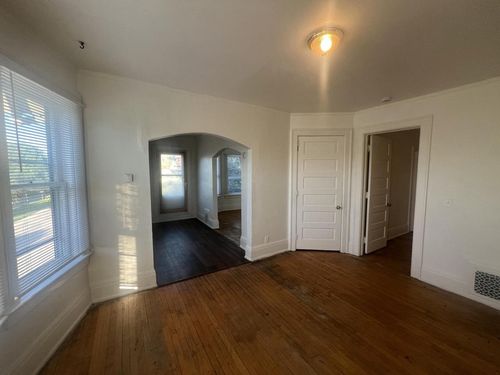 1253-1255 N 34th Street, Milwaukee, WI, 53208 | Card Image