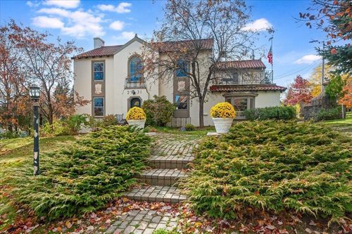 2931 Greysolon Rd, Duluth, MN, 55812-2313 | Card Image