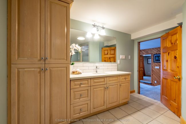 1063 Lakeview Rd, House other with 5 bedrooms, 2 bathrooms and 3 parking in Utterson ON | Image 37