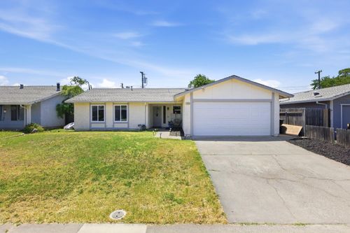 7709 Milldale Cir, Elverta, CA, 95626-9709 | Card Image