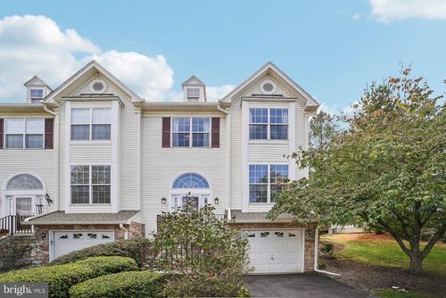 222 Birchwood Dr, WEST CHESTER, PA, 19380-7330 | Card Image
