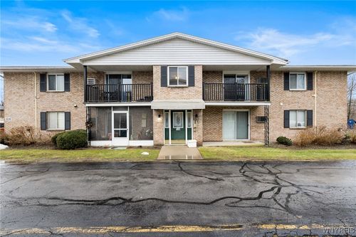 apt-7-1158 Indian Church Rd, West Seneca, NY, 14224-1334 | Card Image