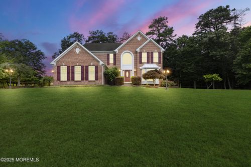 10 Cleveland Ct, Jackson, NJ, 08527-5153 | Card Image
