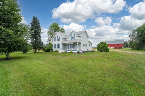 E9502 690th Ave, Elk Mound, WI, 54739-9421 | Card Image