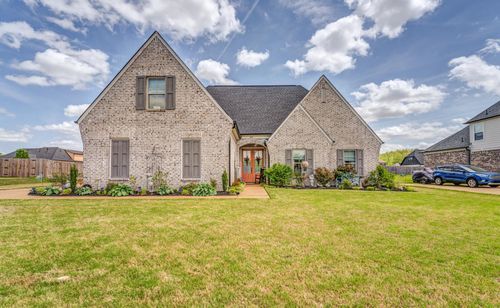 385 Marrietta Dr, Oakland, TN, 38060-1016 | Card Image