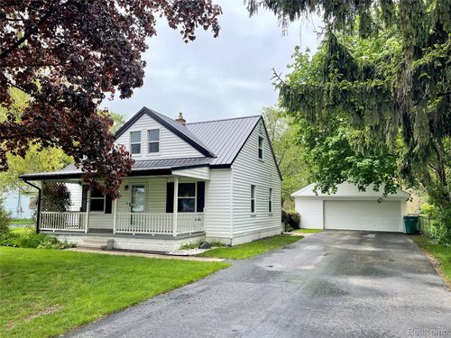 10444 Quirk Rd, Van Buren Township, MI, 48111-1245 | Card Image