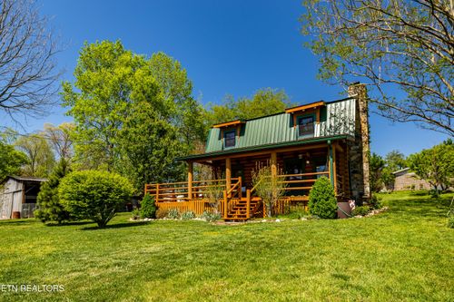 2438 Autumn Dr, Maryville, TN, 37804-6013 | Card Image