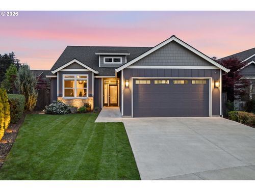 2111 Nw 70th St, Vancouver, WA, 98665-7032 | Card Image