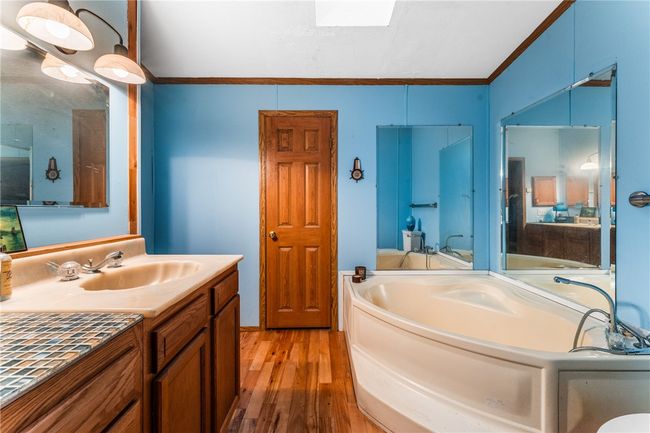 61 Pullam Dr, House other with 3 bedrooms, 2 bathrooms and 2 parking in West Middlesex PA | Image 6